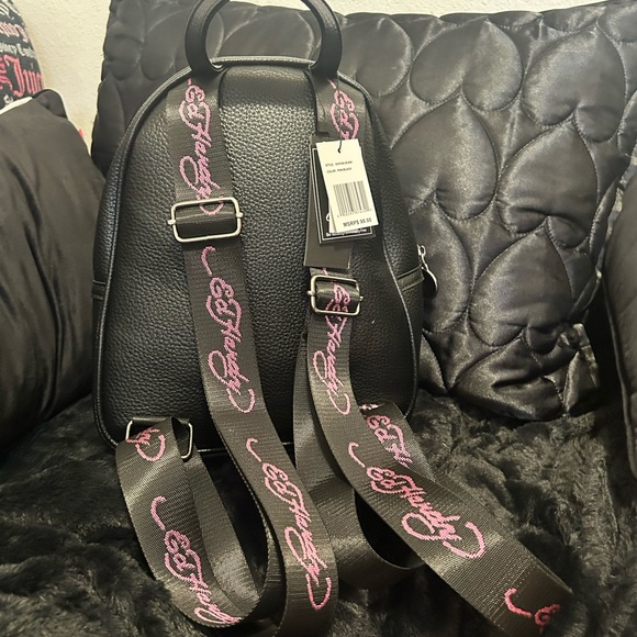 Ed Hardy Black and Pink Skull Backpack - Picture 2 of 4